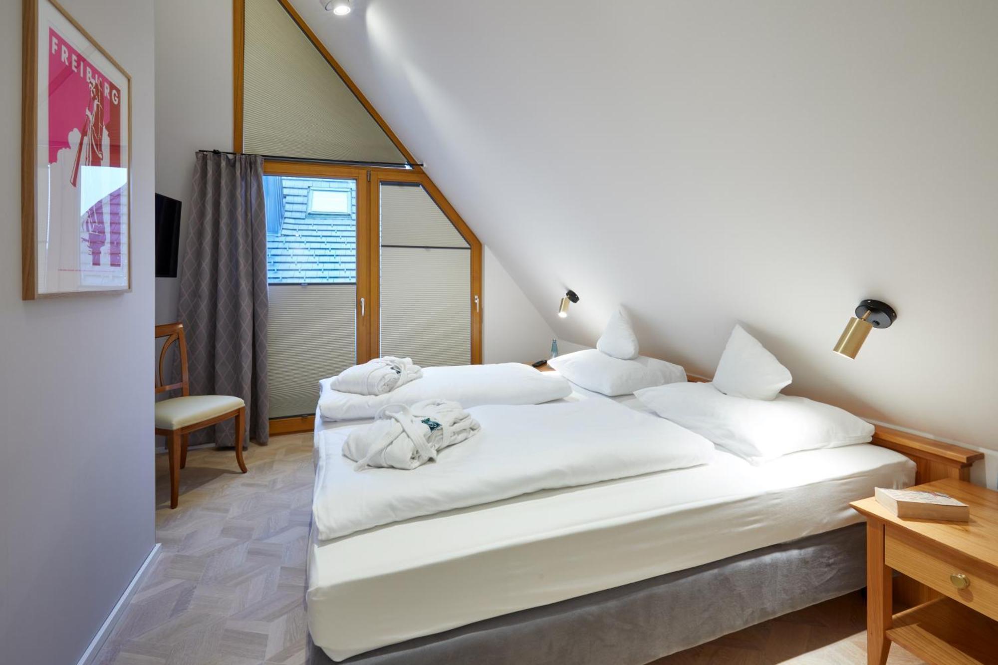 Erfurths Bergfried Ferien & Wellnesshotel Хинтерцартен Экстерьер фото